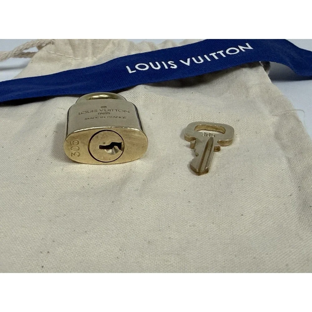 Louis Vuitton Gold Padlock and Key Set with Dust Bag #305